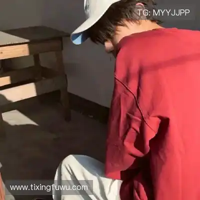 诸璇鸿